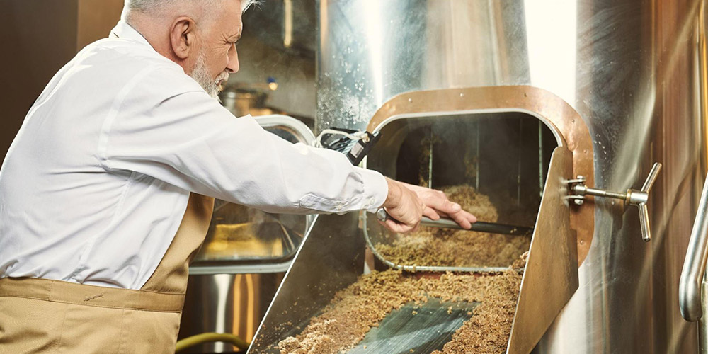 Brewery Basics: What is a Microbrewery?